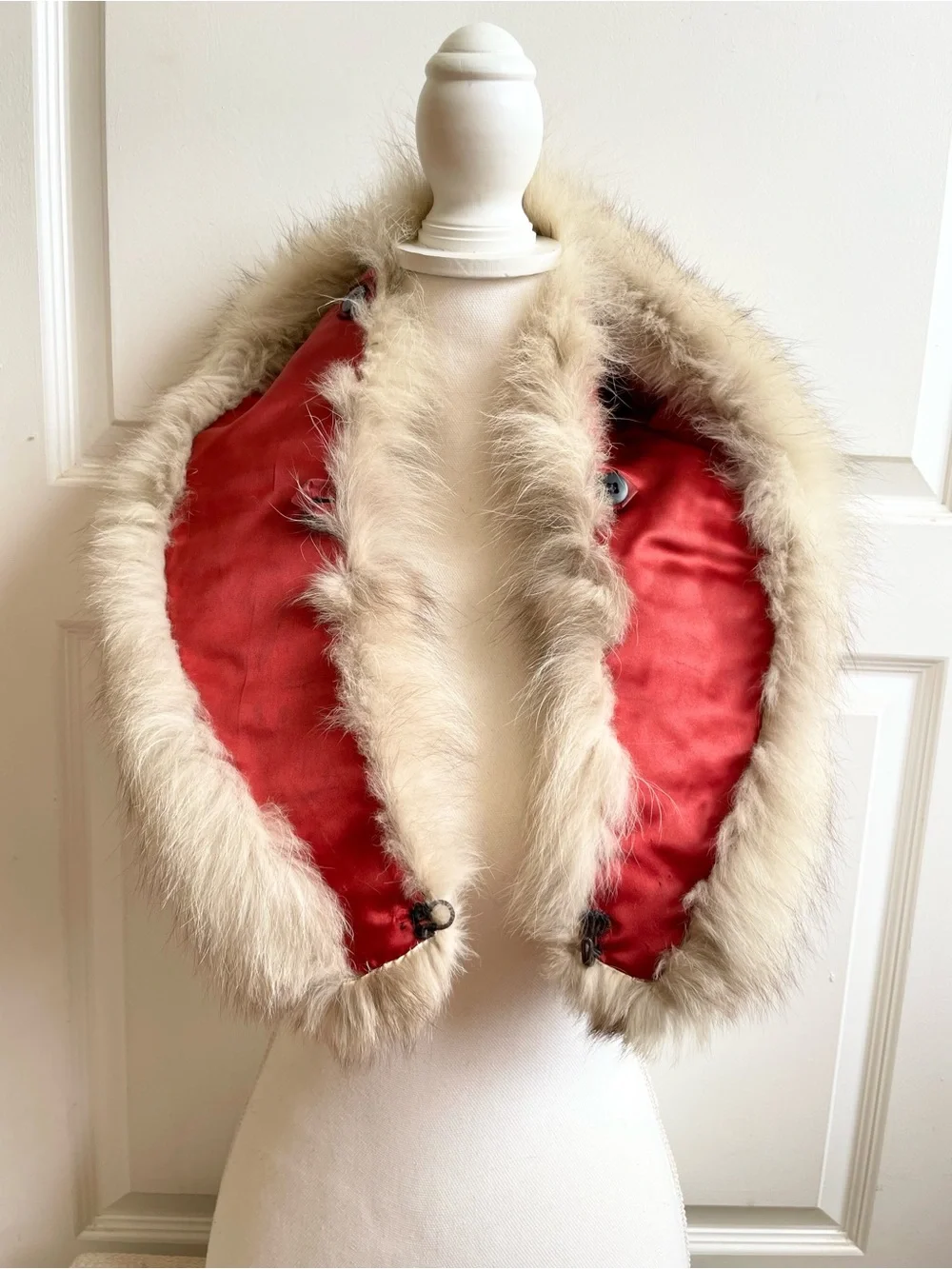 Vintage Fox Fur Stole Shawl 34” Dual Tone Vintage Luxury Fur Accessory